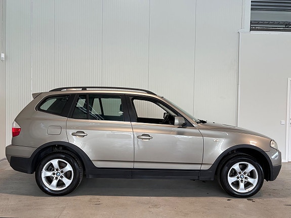 BMW X3 2 of 18