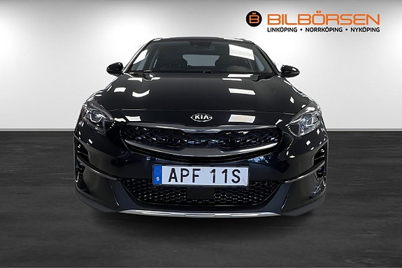 Kia XCeed 2 of 14