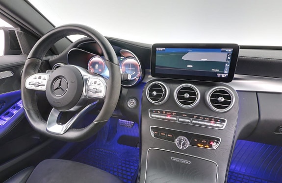 Mercedes-Benz C220 15 of 30