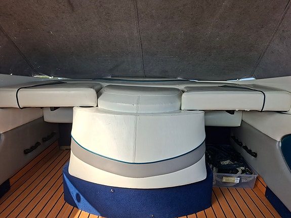 Bayliner 2052 LS Capri 6 of 8