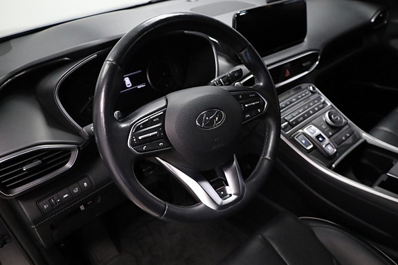 Hyundai Santa Fe 7 of 28