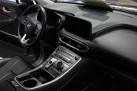 Hyundai Santa Fe 20 of 28