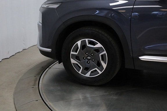 Hyundai Santa Fe 21 of 28