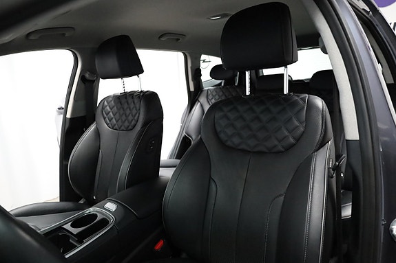 Hyundai Santa Fe 5 of 5