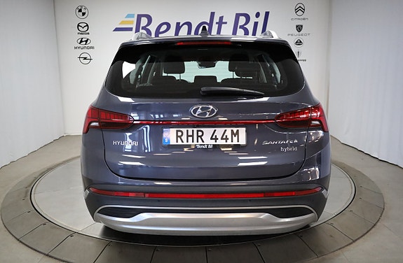 Hyundai Santa Fe 12 of 28