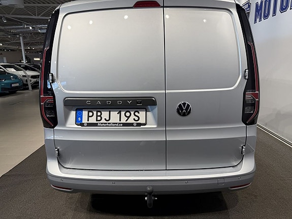 Volkswagen Caddy Maxi 16 of 17