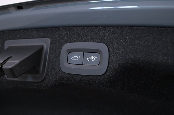 Volvo S90 23 of 27