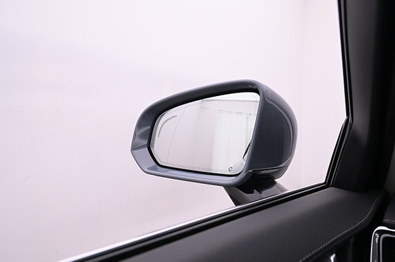 Volvo S90 17 of 27