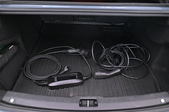 Volvo S90 24 of 27