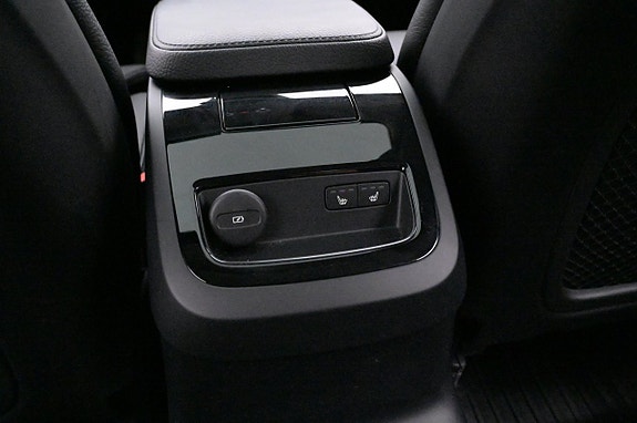 Volvo S90 21 of 27