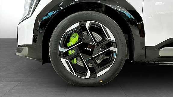 Kia EV9 15 of 20