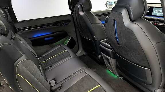 Kia EV9 16 of 20