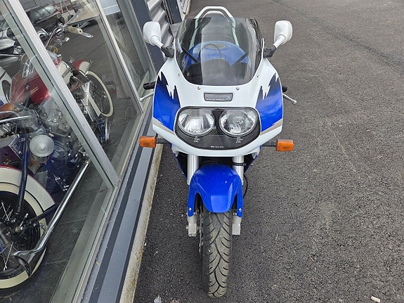Suzuki GSXR 1100 10 of 10