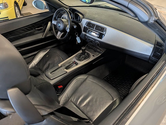 BMW Z4 8 of 11