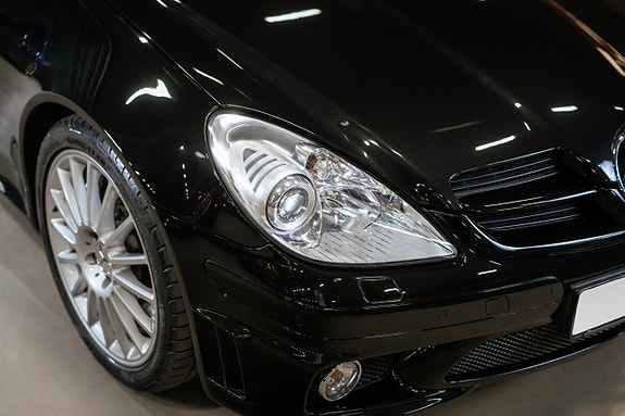 Mercedes-Benz SLK55 11 of 27