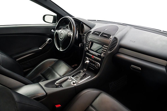 Mercedes-Benz SLK55 25 of 27