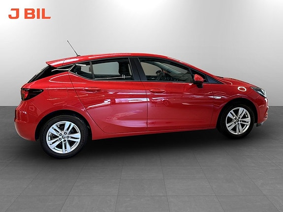 Opel Astra 13 of 15