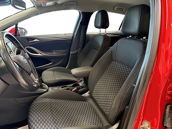 Opel Astra 4 of 15