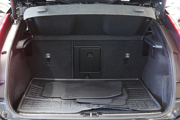 Volvo C40 10 of 23