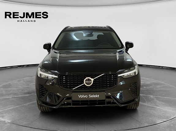 Volvo XC60 9 of 16