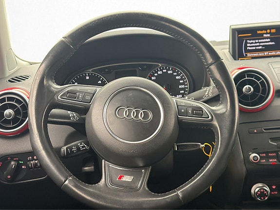 Audi A1 9 of 21