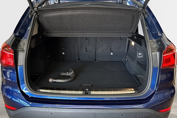 BMW X1 9 of 19