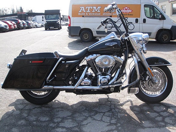 Harley-Davidson Road King Classic 6 of 10