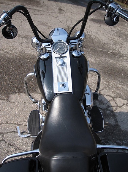 Harley-Davidson Road King Classic 5 of 10