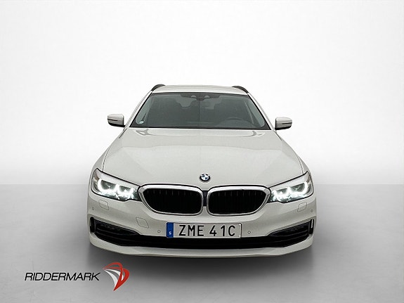 BMW 520 2 of 5