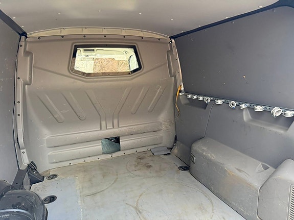 Volkswagen Transporter 20 of 20