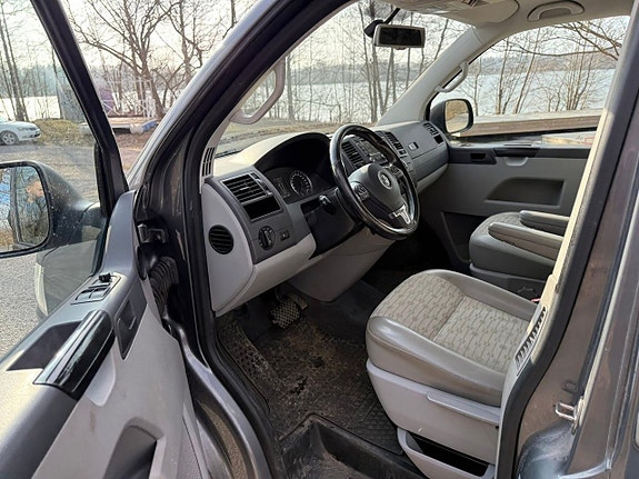 Volkswagen Transporter 9 of 20