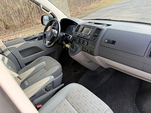 Volkswagen Transporter 13 of 20