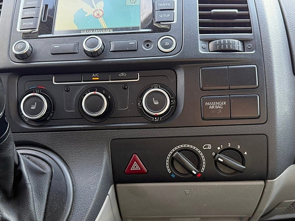 Volkswagen Transporter 18 of 20