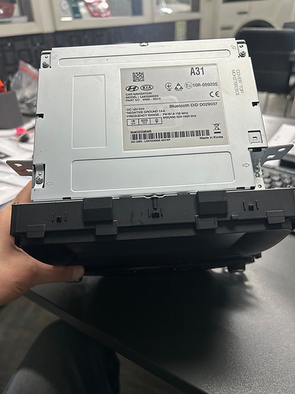 Product image 8 of 9