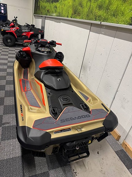 Sea Doo RXP-X Tech Package 325 -25  inkl trailer 5 of 7