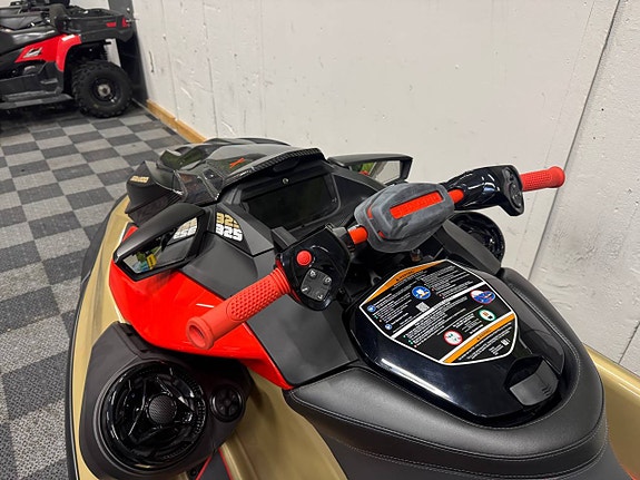 Sea Doo RXP-X Tech Package 325 -25  inkl trailer 7 of 7