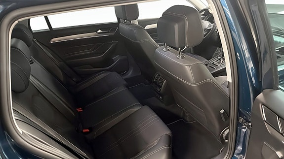 Volkswagen Passat Alltrack 5 of 5