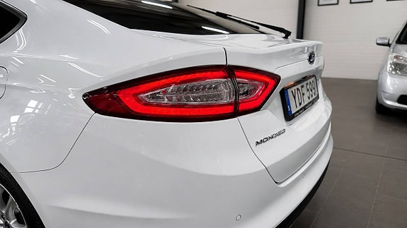 Ford Mondeo 8 of 21