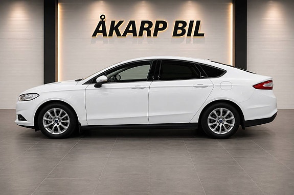 Ford Mondeo 5 of 21