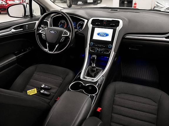 Ford Mondeo 10 of 21