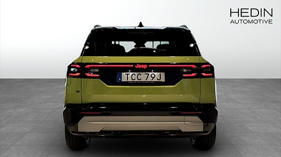 Jeep Compass 6 of 26