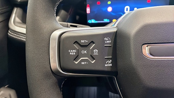 Jeep Compass 17 of 26