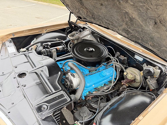 Pontiac Bonneville 17 of 17