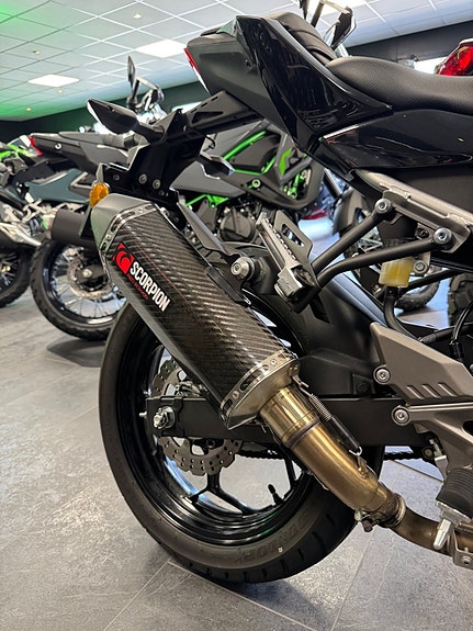 Kawasaki Z 125 2 of 2