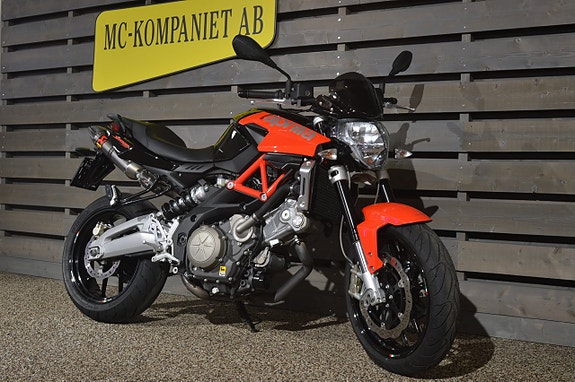 Aprilia Shiver 750 2 of 5
