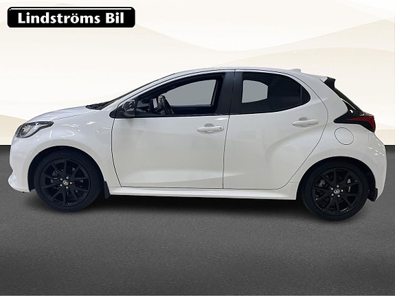 Toyota Yaris 6 of 22