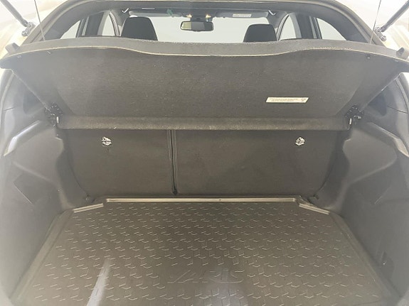 Toyota Yaris 14 of 22