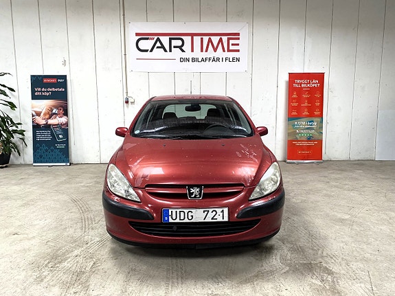 Peugeot 307 2 of 5
