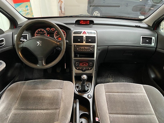 Peugeot 307 10 of 12