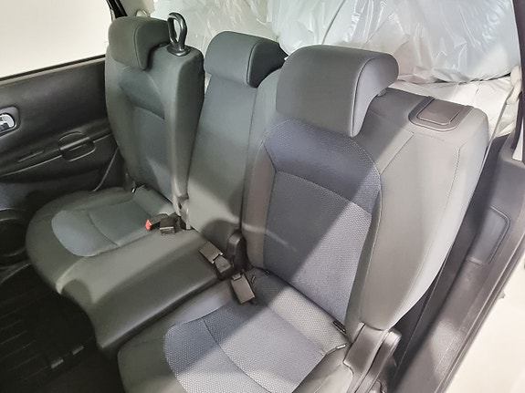 Nissan Qashqai+2 9 of 21